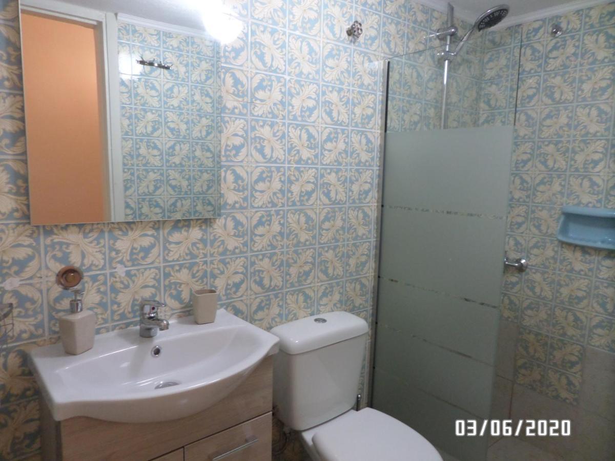 Anais Apartment Néa Péramos エクステリア 写真
